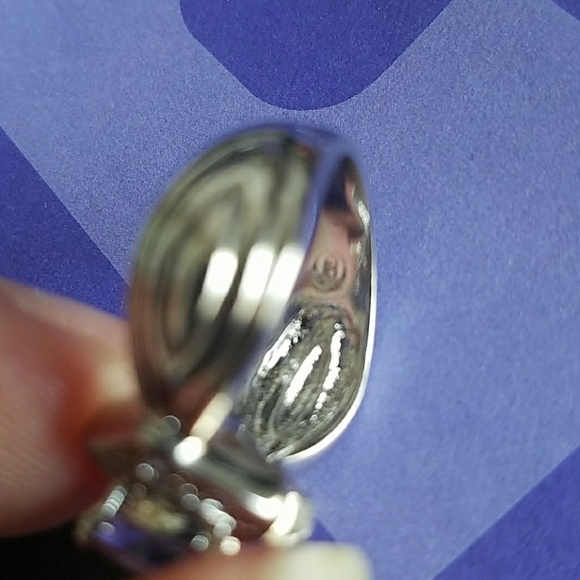 NWOT Purple Faux Gem Ring! - Picture 4 of 6